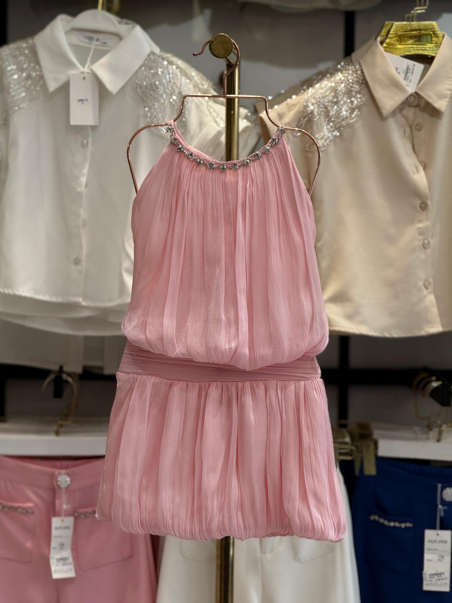 Robe plissee a bretelles fines