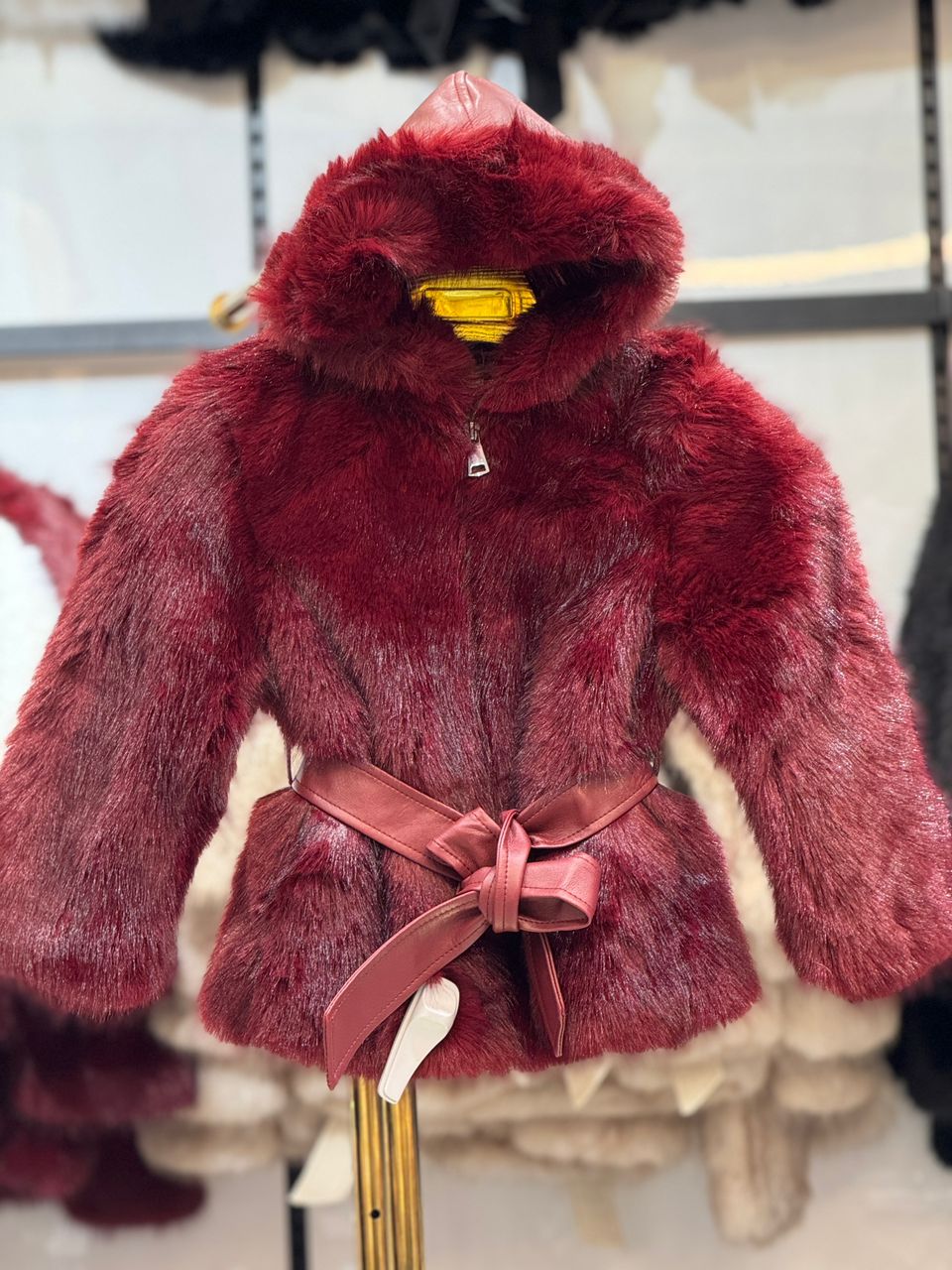 veste fourrure longe